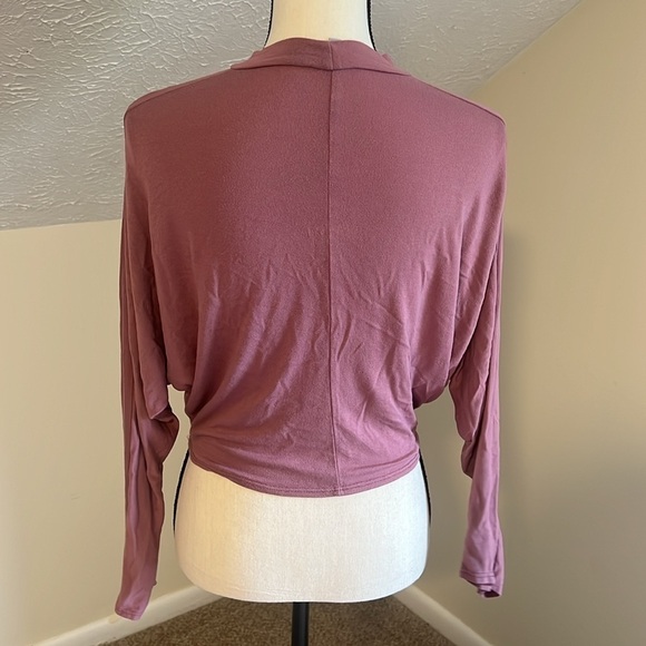 Charlotte Russe Women’s Purple Long Sleeve Open Front Long Sleeve Top Sz M - Picture 3 of 5